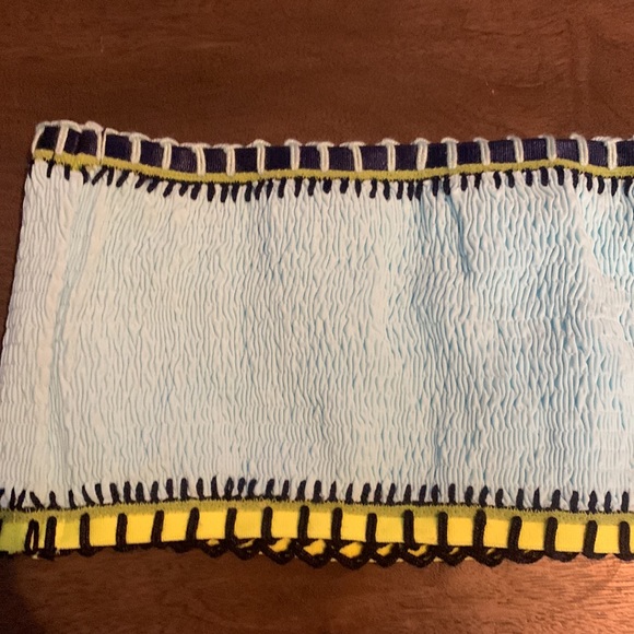 Platinum inspired by Solange Ferrarini
Crochet Trim Bandeau Bikini Top - Picture 5 of 10